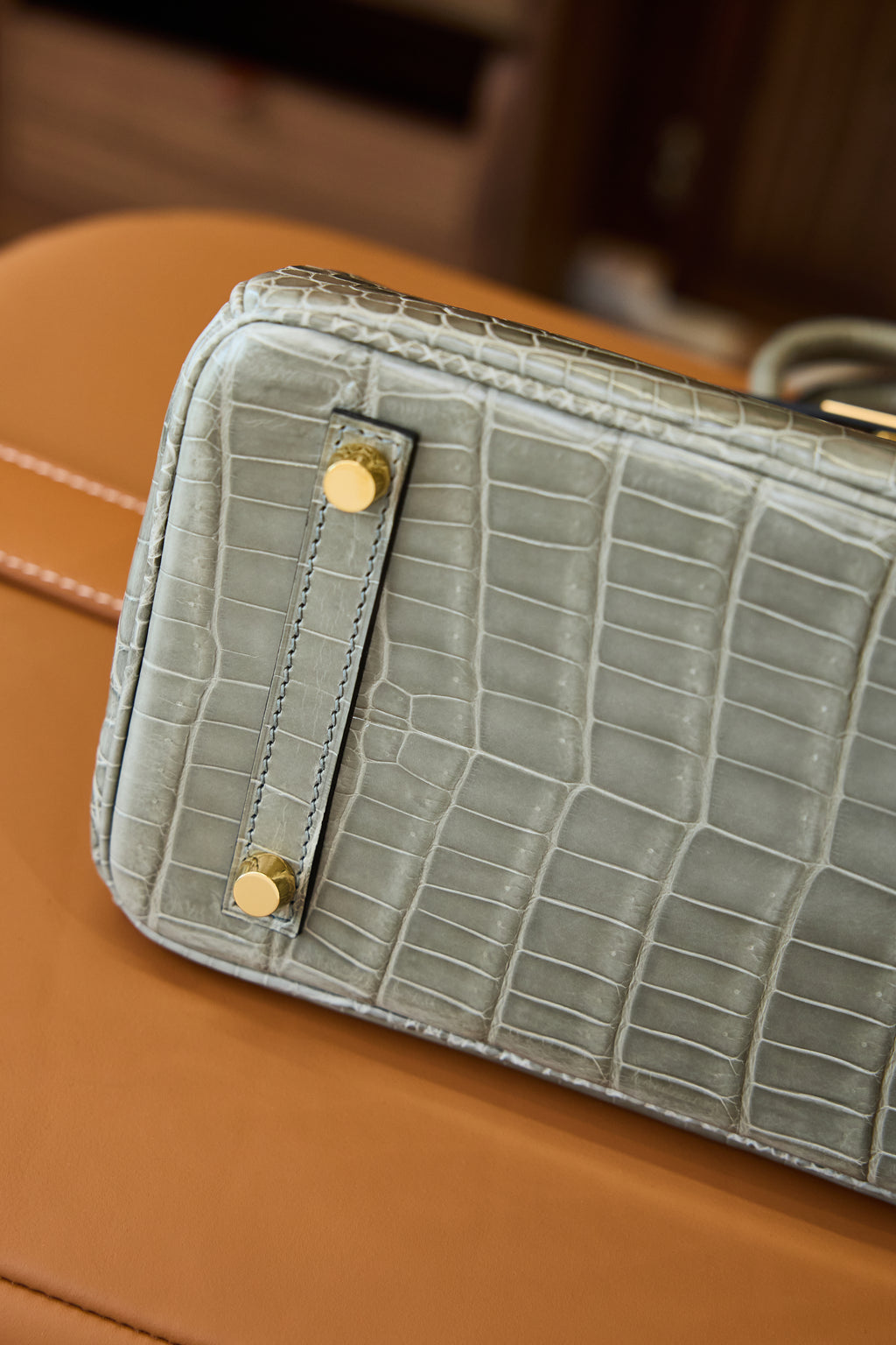 BK-2024 All Handmade Golden Hardware Gris Tourterelle Bright surface Nile crocodile leather