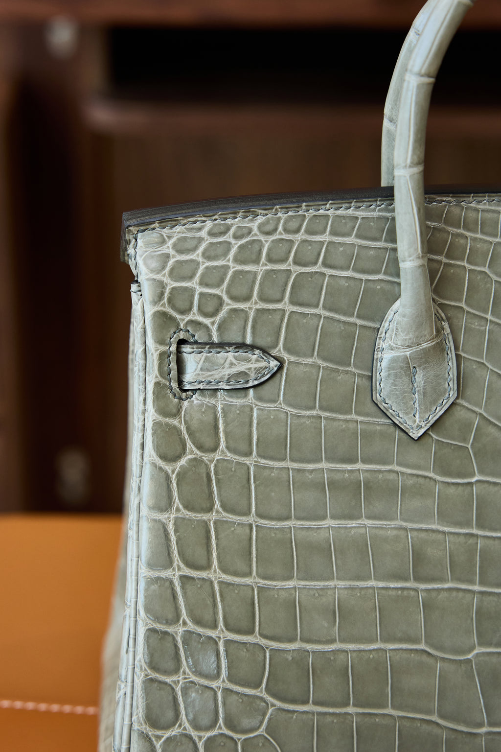 BK-2024 All Handmade Golden Hardware Gris Tourterelle Bright surface Nile crocodile leather