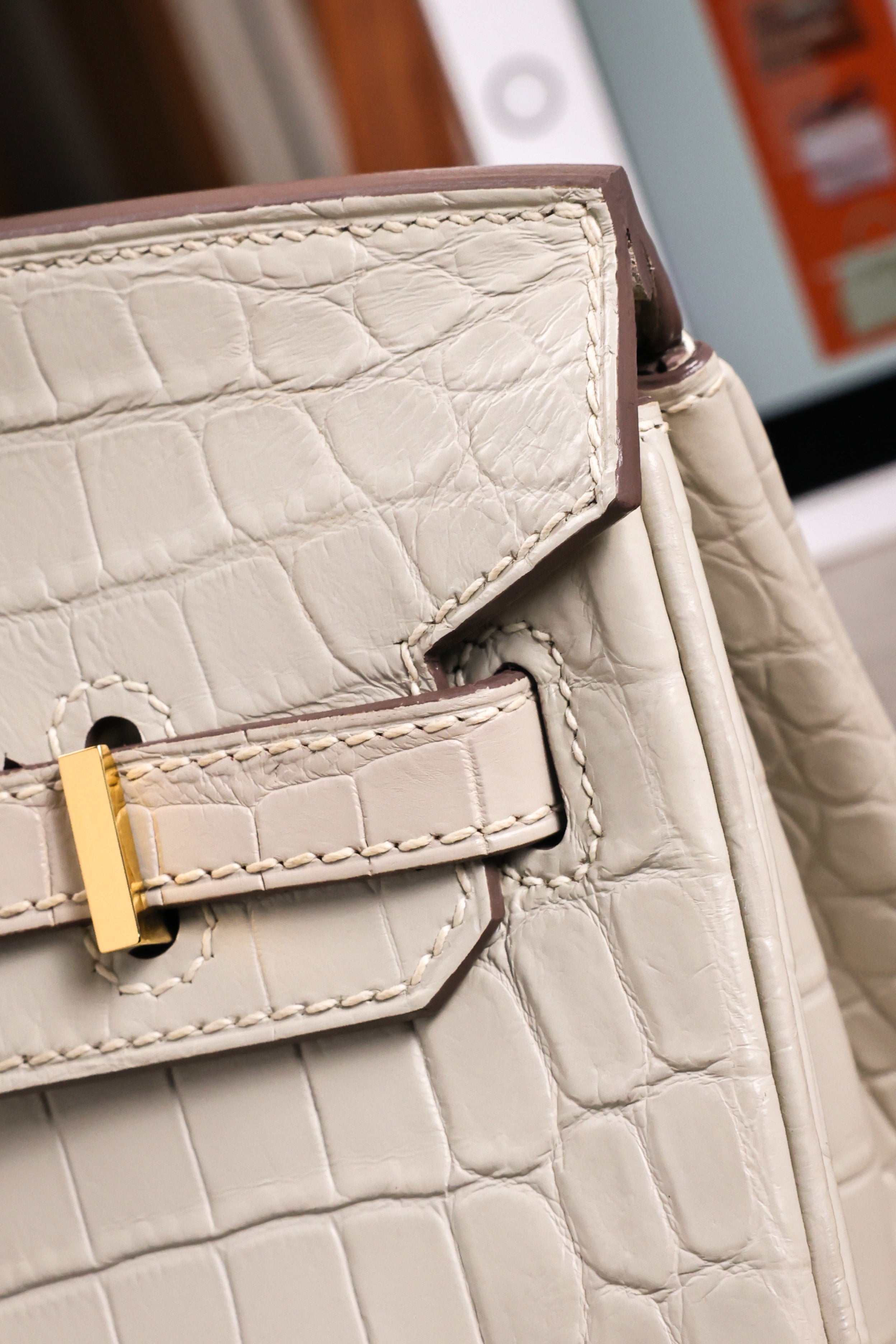 BK-2024 All Handmade Golden / Sliver Hardware Blanc Matte Nile crocodile leather