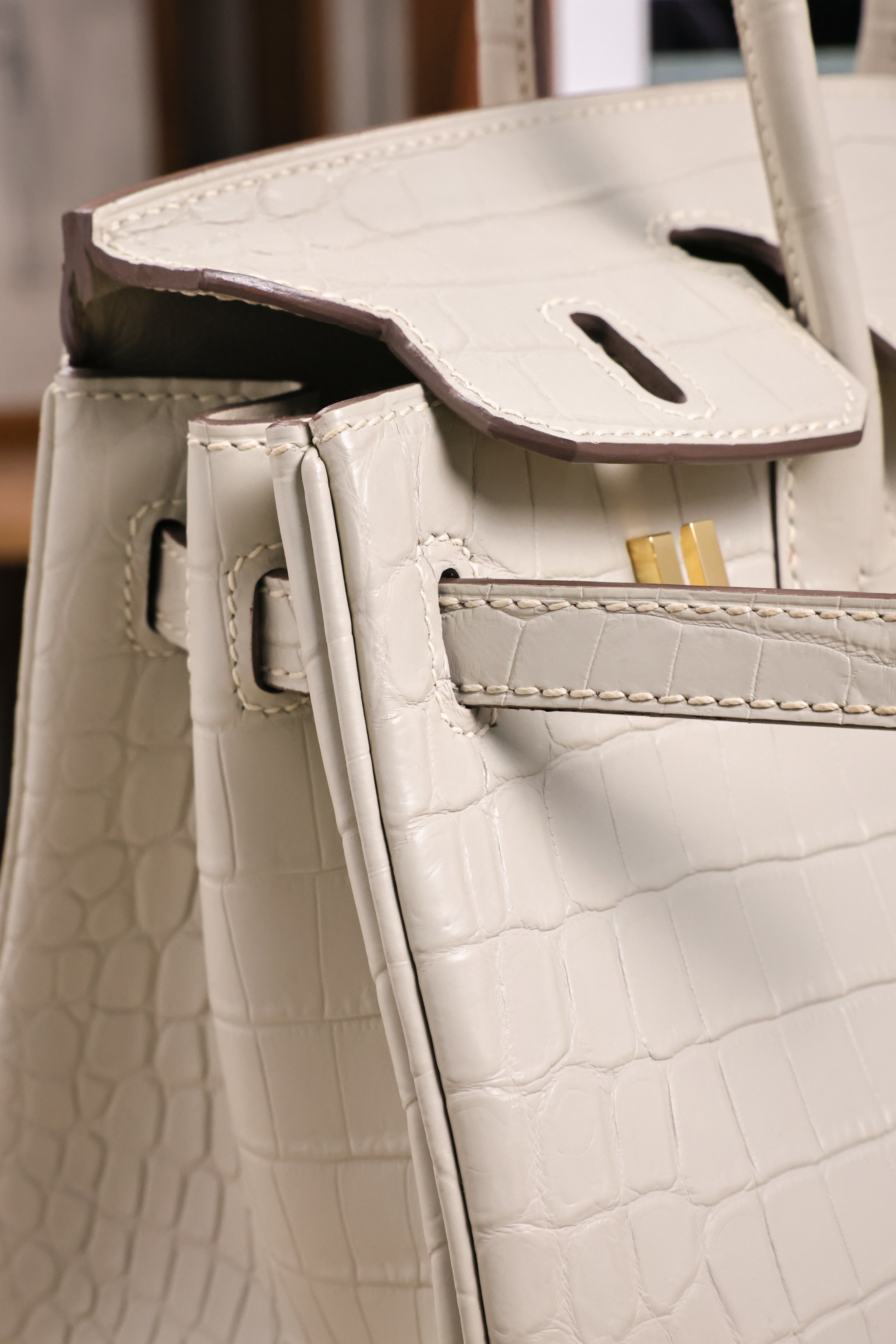 BK-2024 All Handmade Golden / Sliver Hardware Blanc Matte Nile crocodile leather