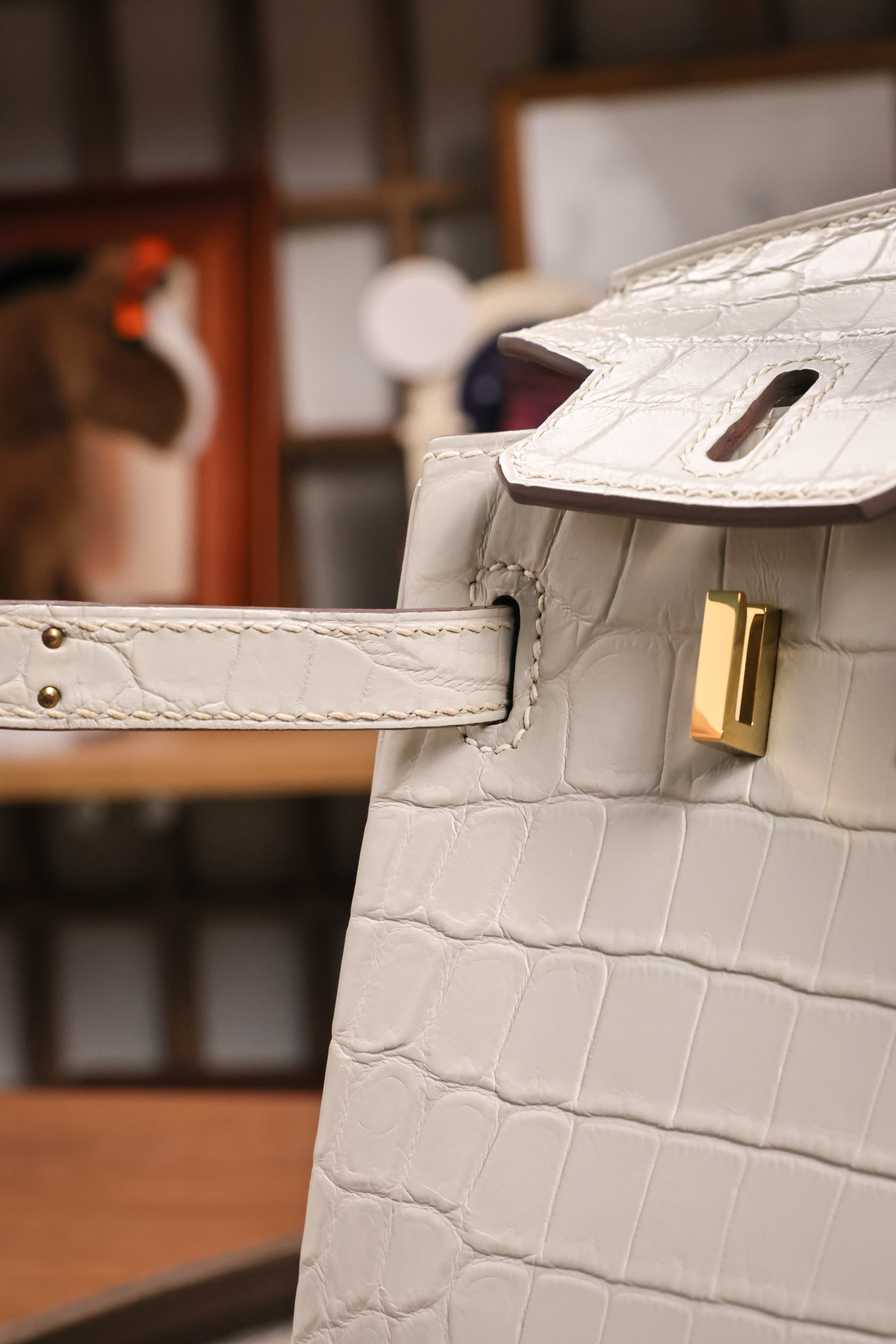 BK-2024 All Handmade Golden / Sliver Hardware Blanc Matte Nile crocodile leather