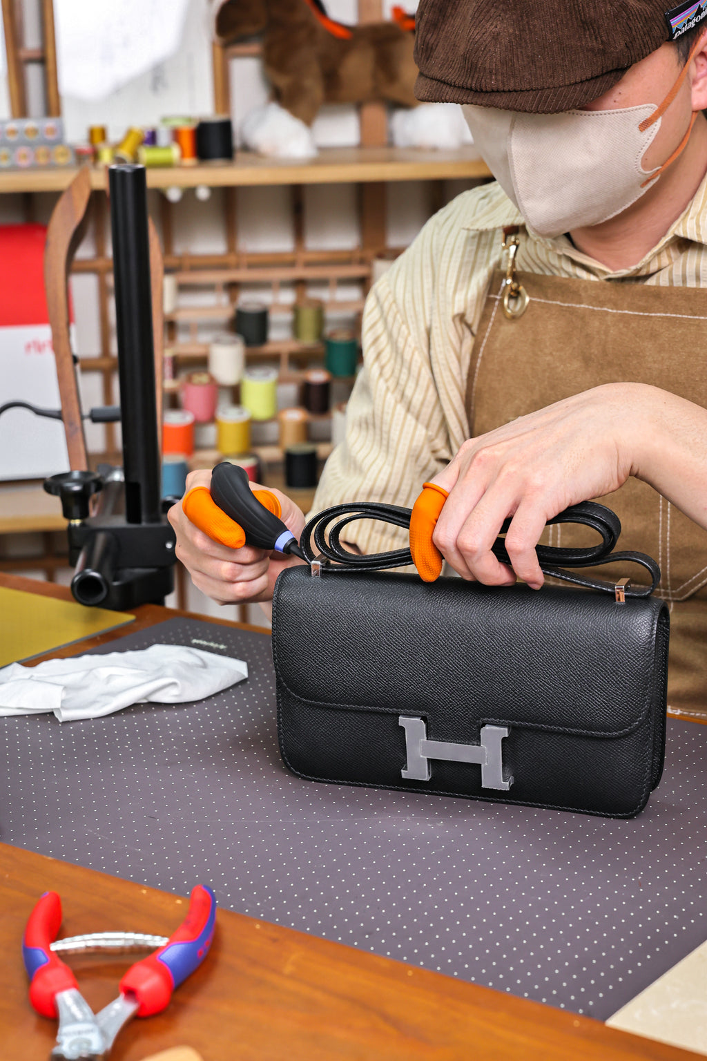 Constance- All Handmade Golden / Sliver  Noirep leather