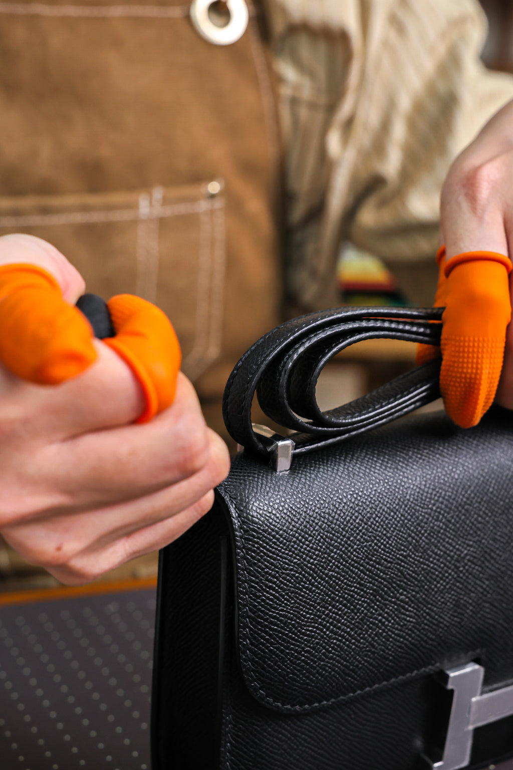 Constance- All Handmade Golden / Sliver  Noirep leather