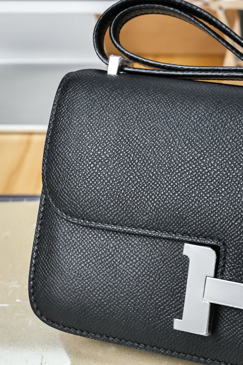 Constance- All Handmade Golden / Sliver  Noirep leather