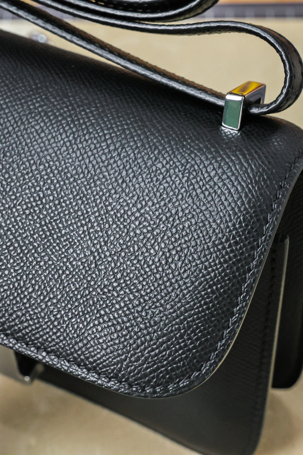 Constance- All Handmade Golden / Sliver  Noirep leather