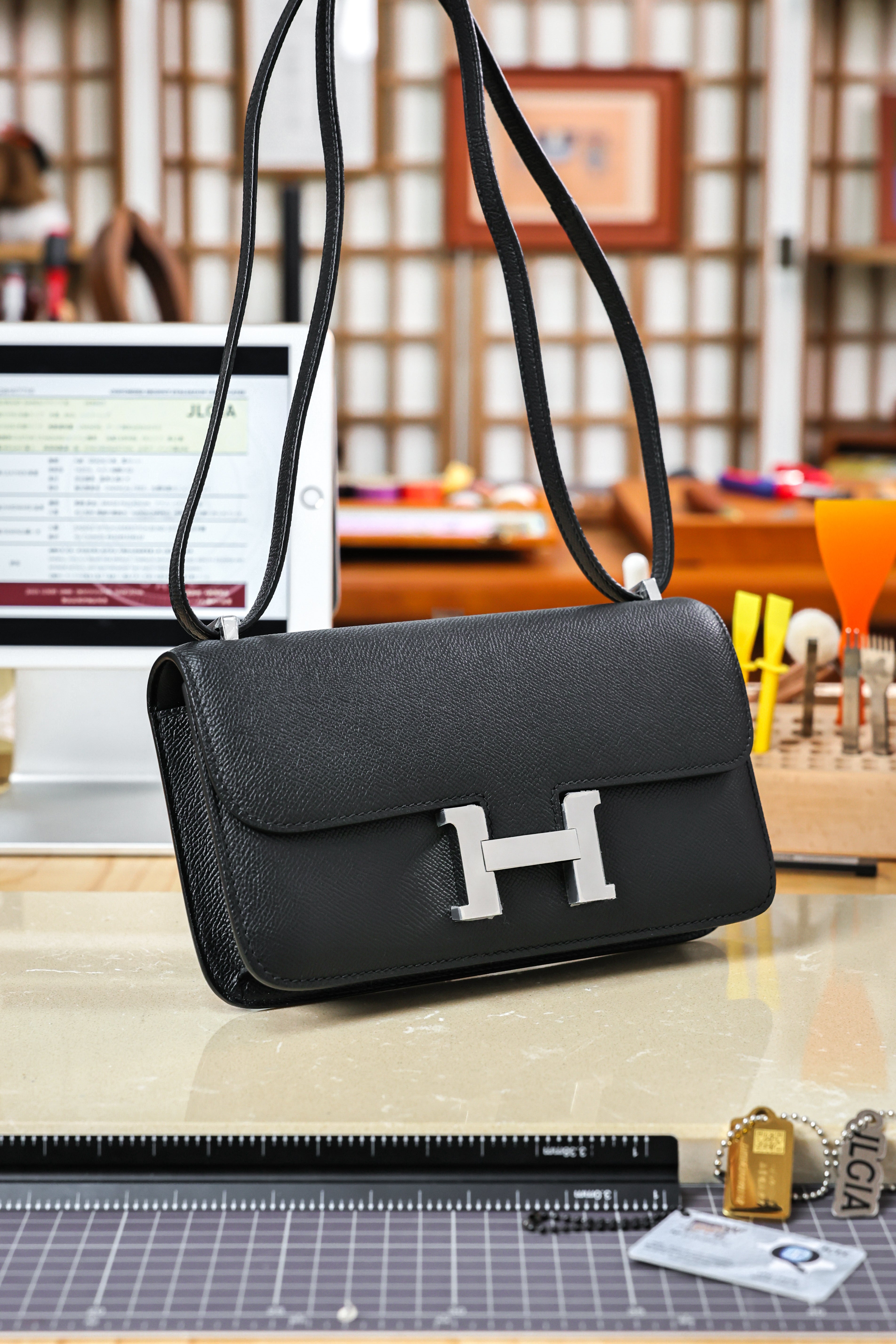 Constance- All Handmade Golden / Sliver  Noirep leather