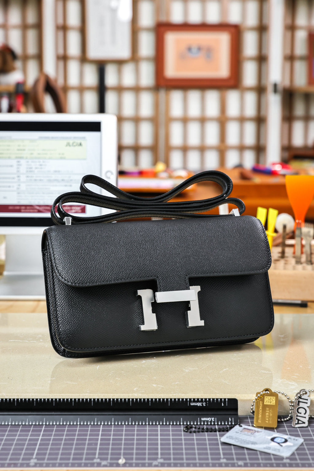 Constance- All Handmade Golden / Sliver  Noirep leather