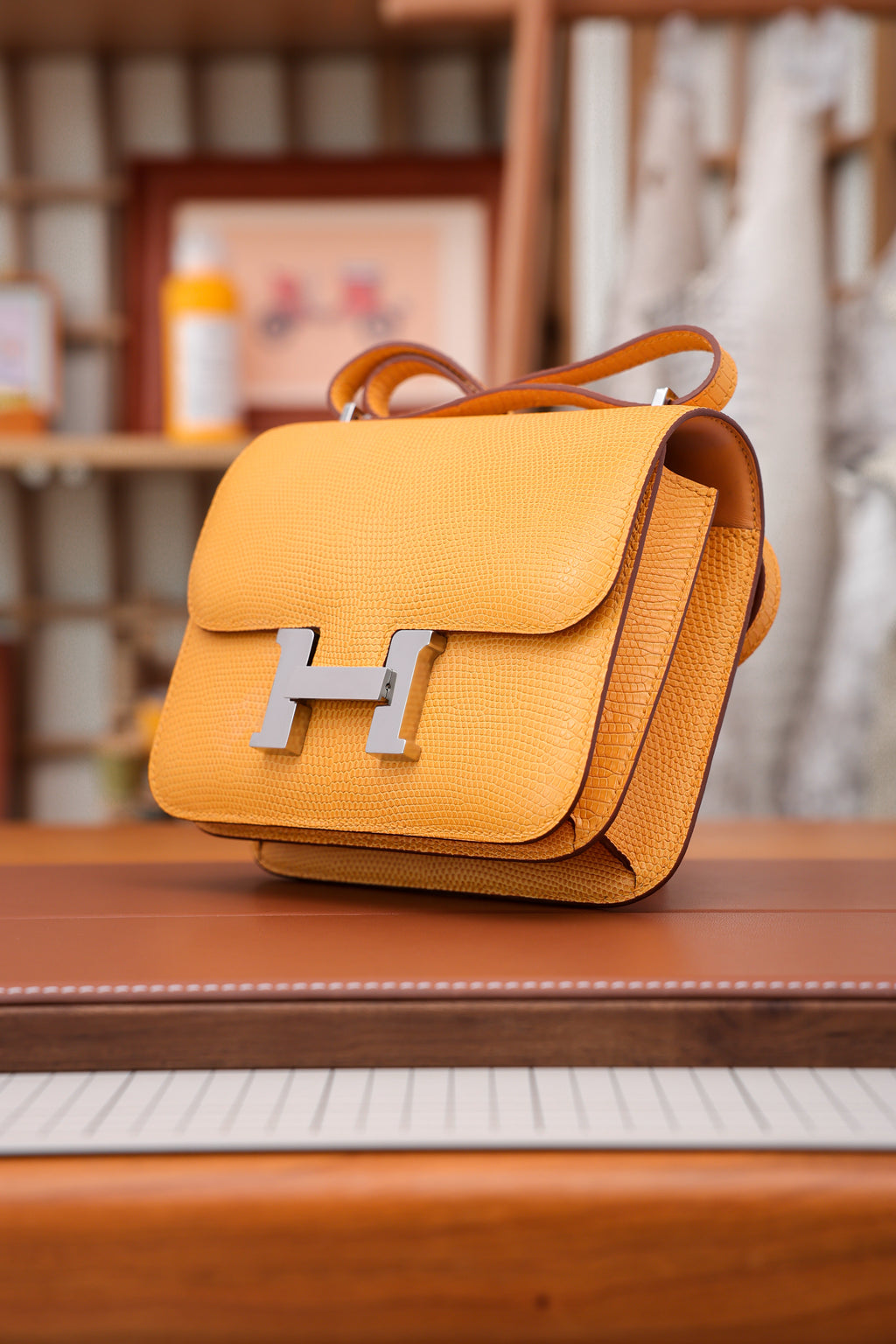 Constance- All Handmade Golden / Sliver Jaune d‘or lizard leather