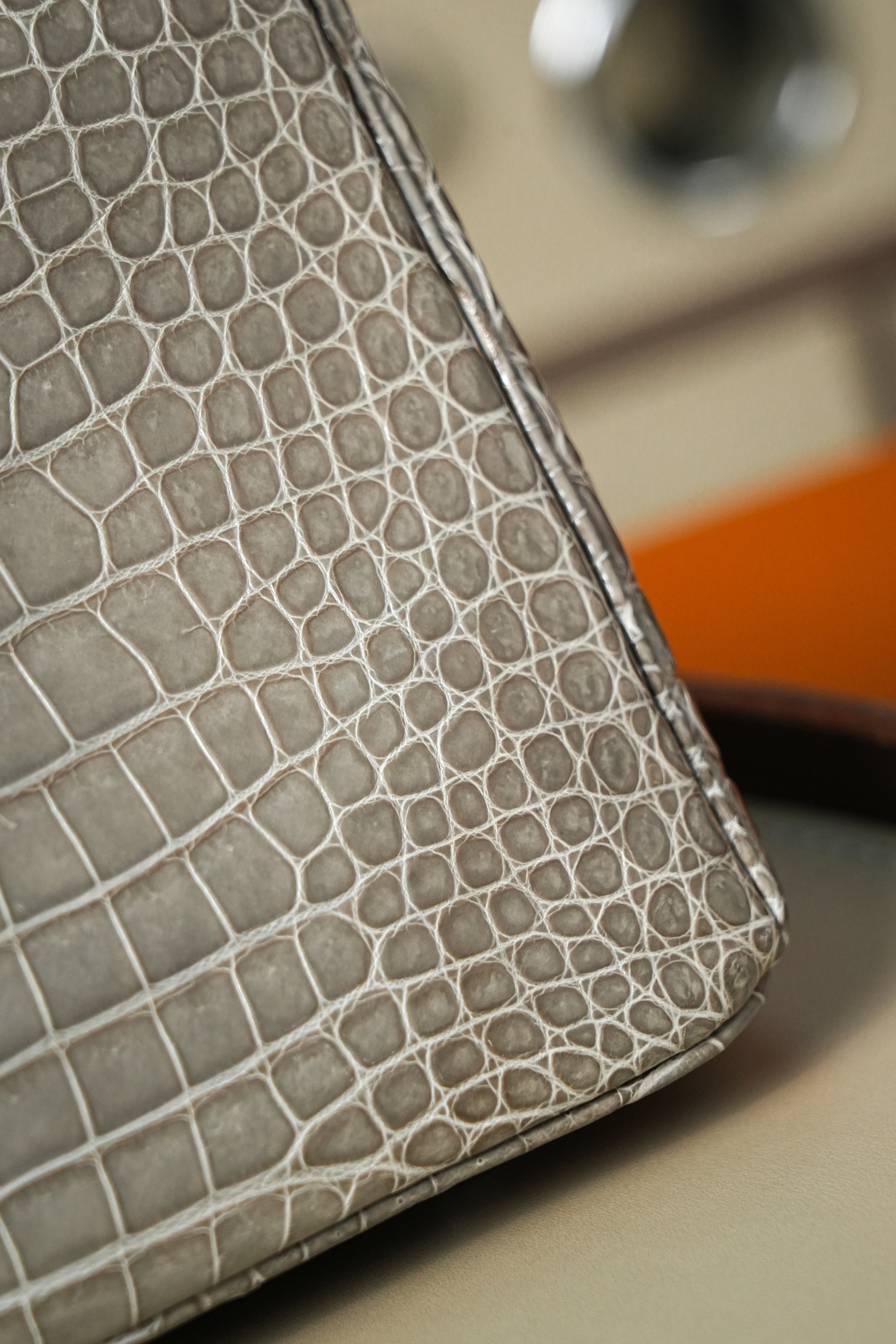 BK-2024 All Handmade Golden / Sliver  Hardware Gris Tourterelle  Porosus Crocodile leather