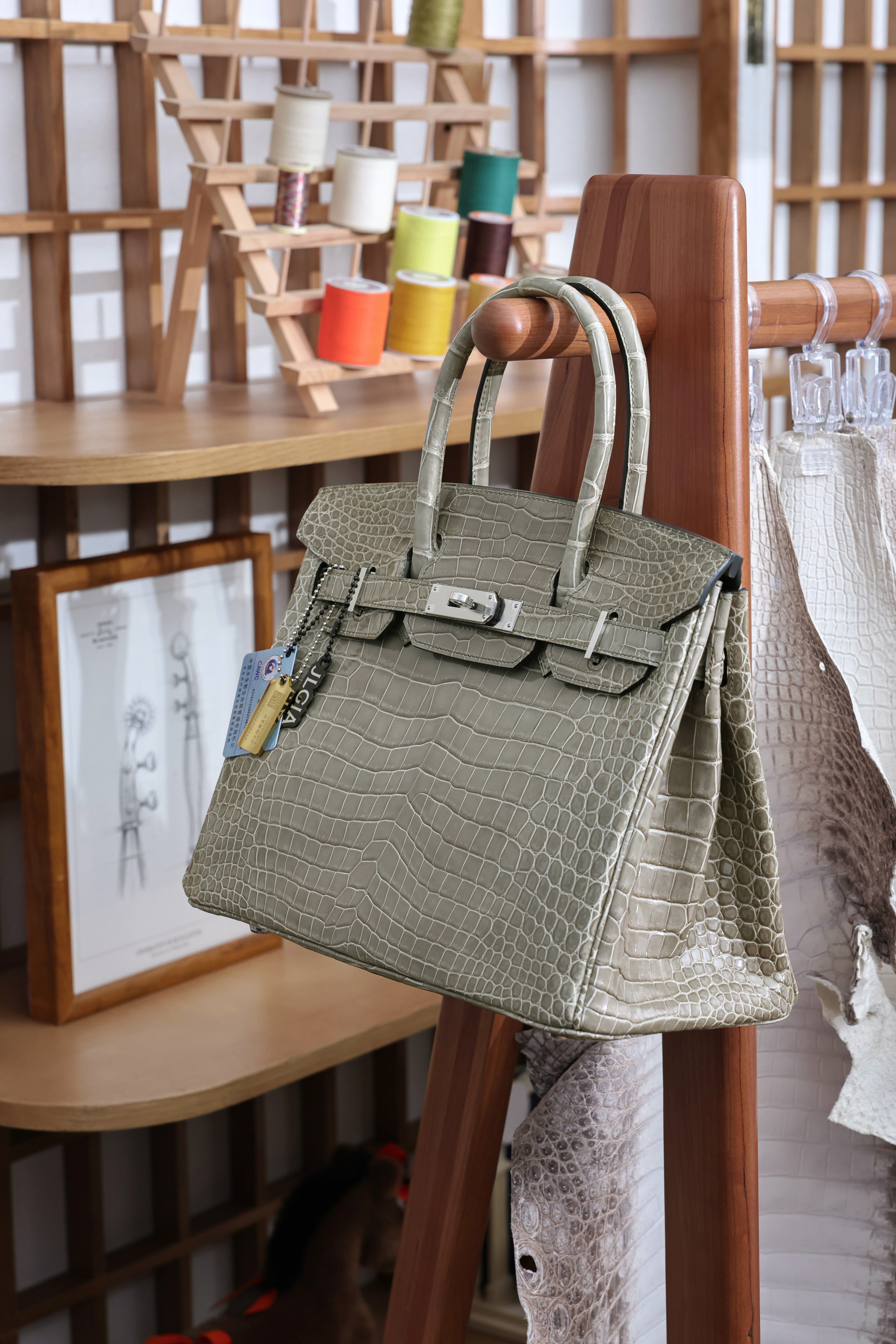 BK-2024 All Handmade Golden / Sliver  Hardware Gris Tourterelle  Porosus Crocodile leather