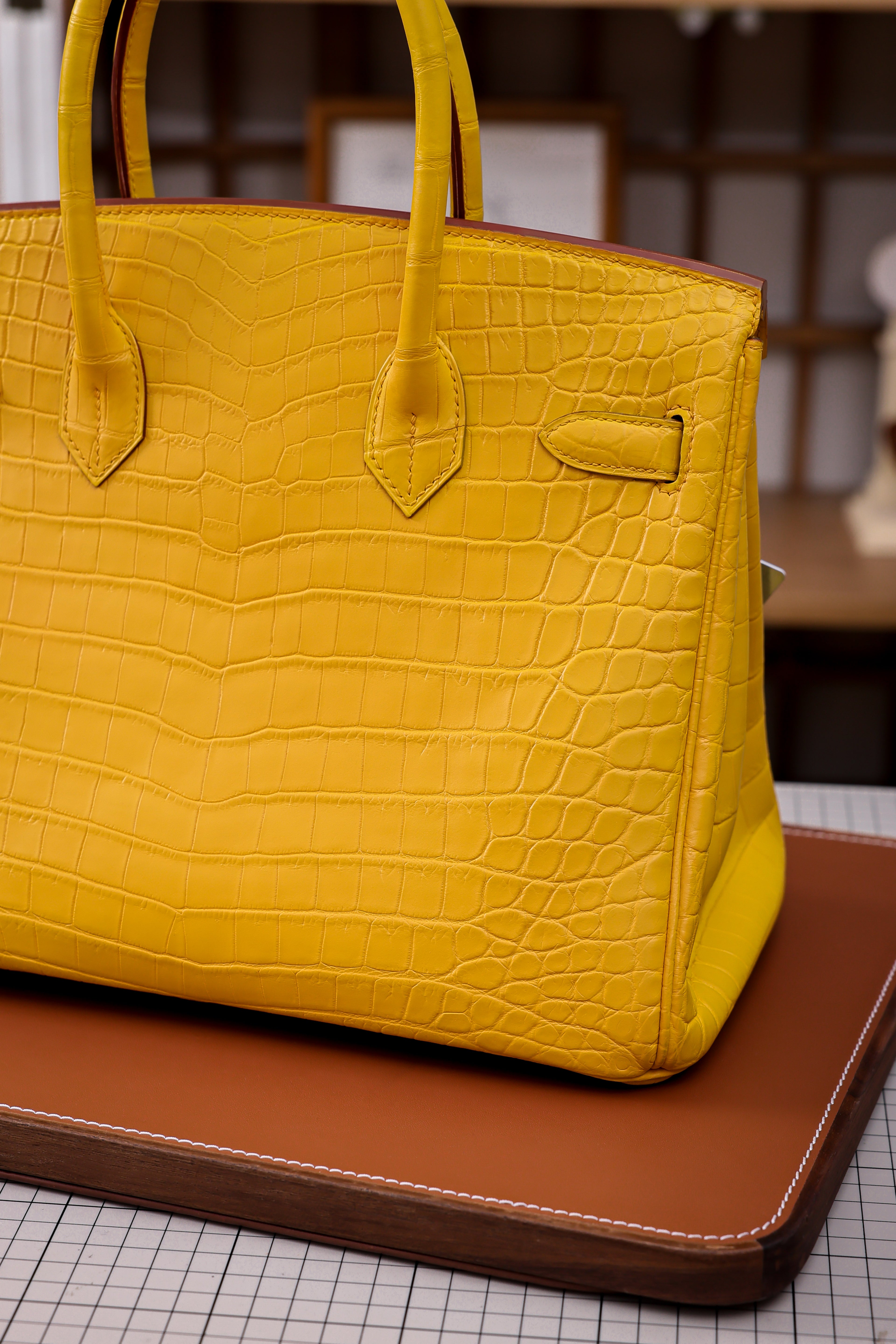 BK-2024 All Handmade Golden / Sliver Hardware Miel Matte Nile crocodile leather