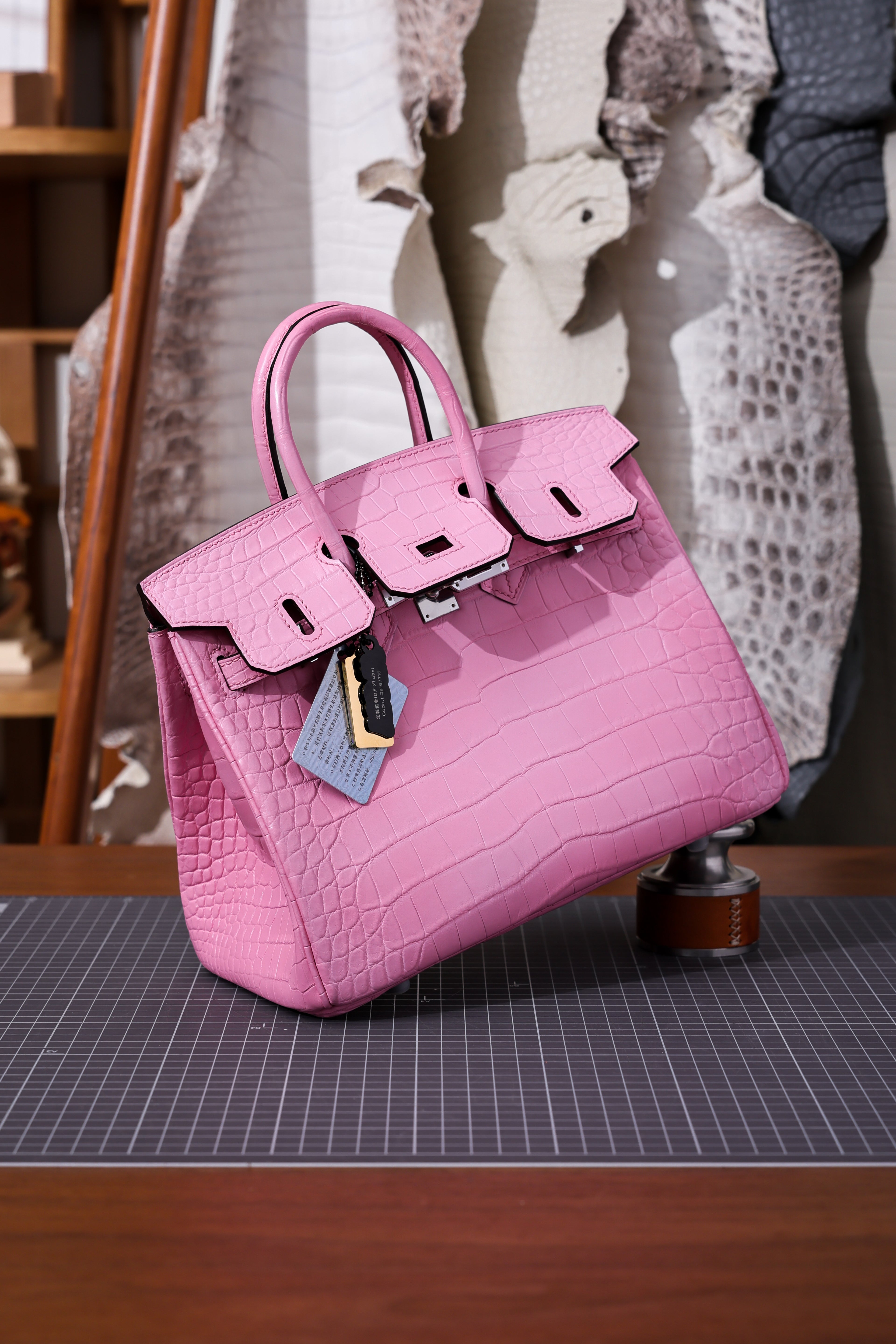 BK-2024 All Handmade Golden / Sliver Hardware Rose confetti Matte Nile crocodile leather
