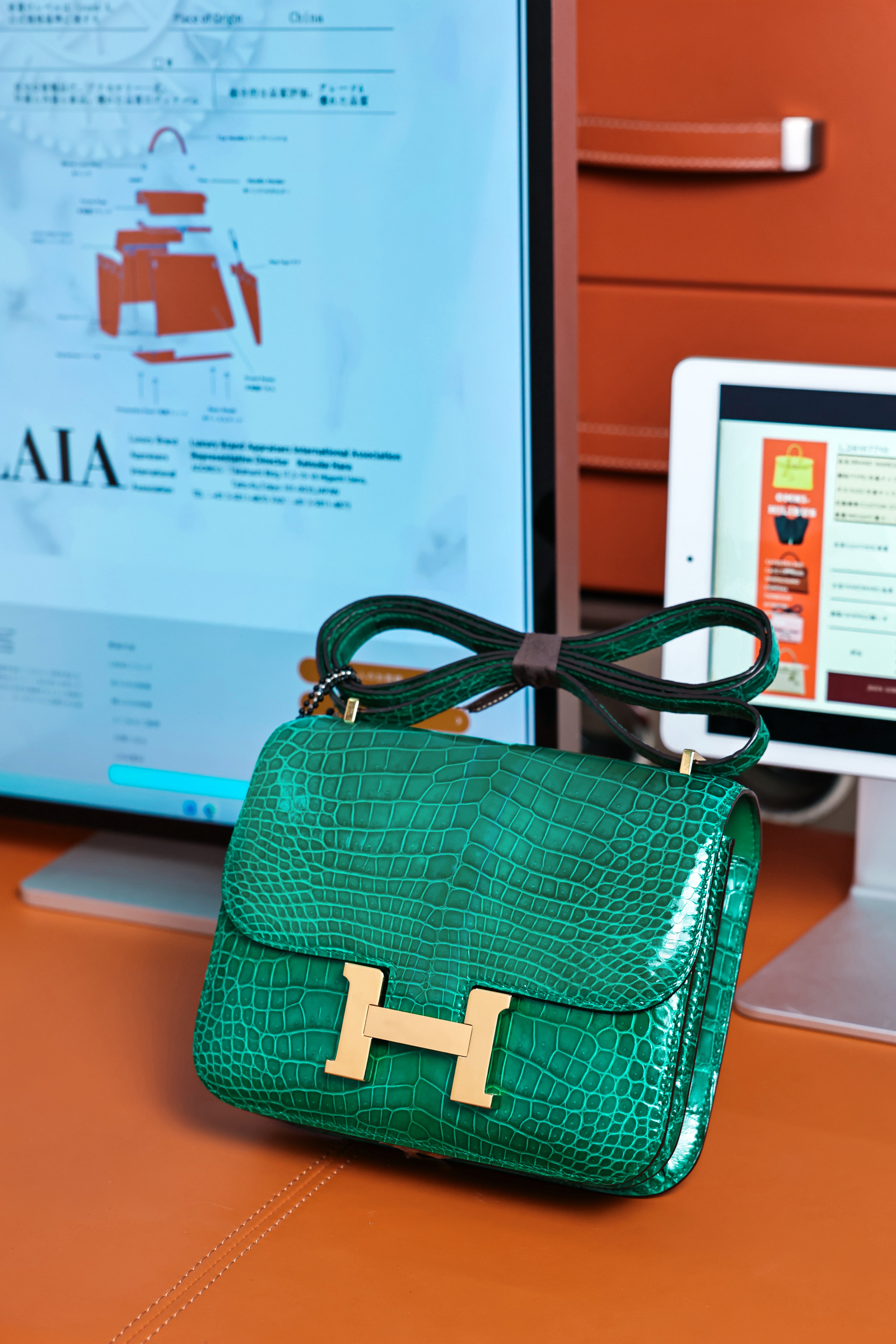 Constance- All Handmade Golden / Sliver Hardware Emerald green Crocodile leather