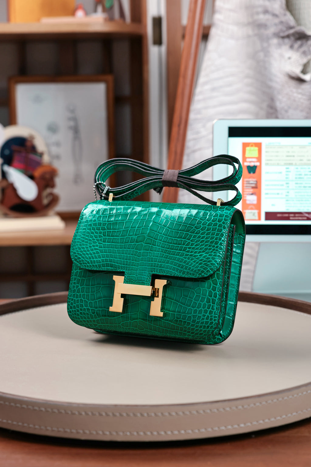 Constance- All Handmade Golden / Sliver Hardware Emerald green Crocodile leather