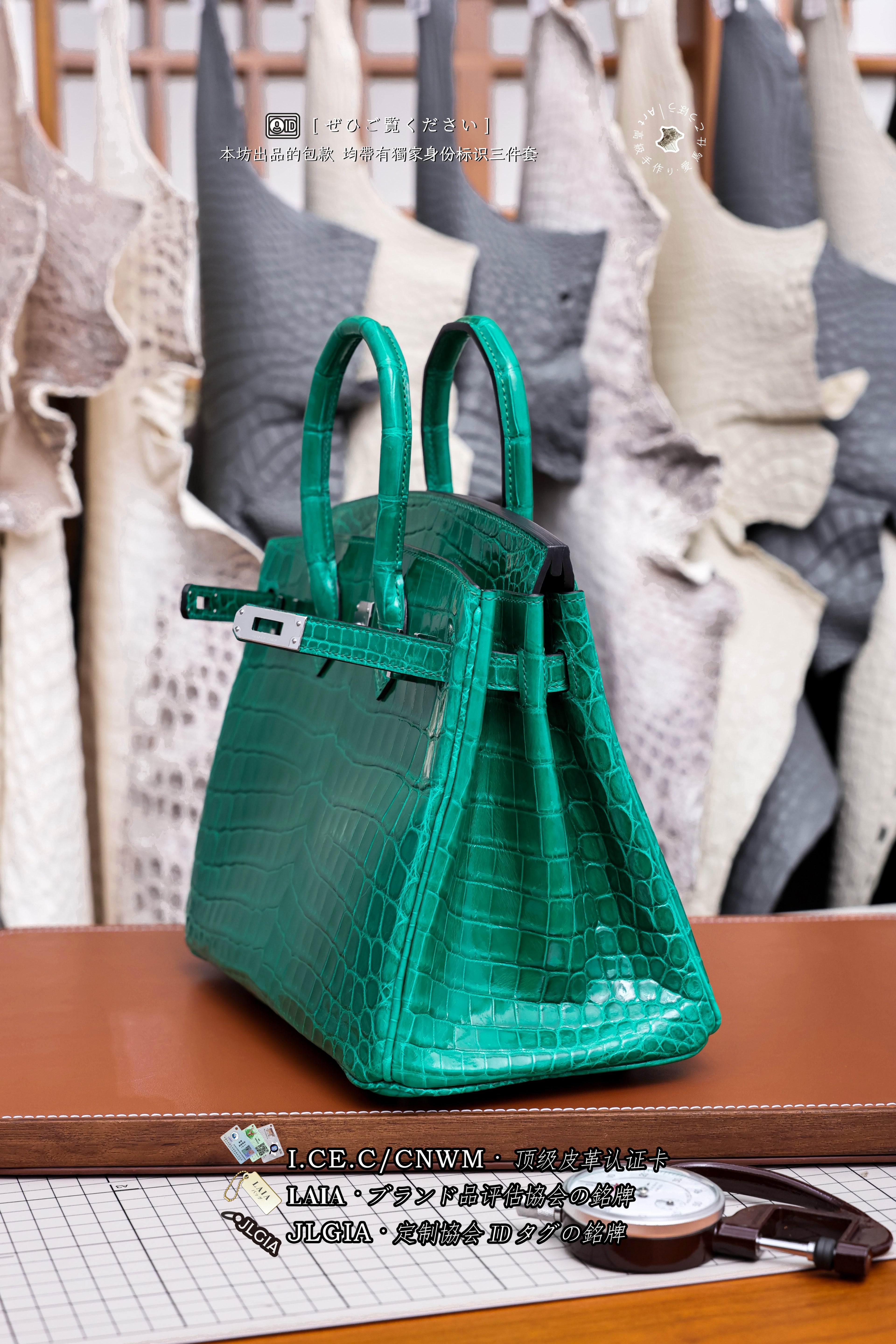BK-2024 All Handmade sliver Hardware Emperor Green Bright surface Porosus Crocodile leather