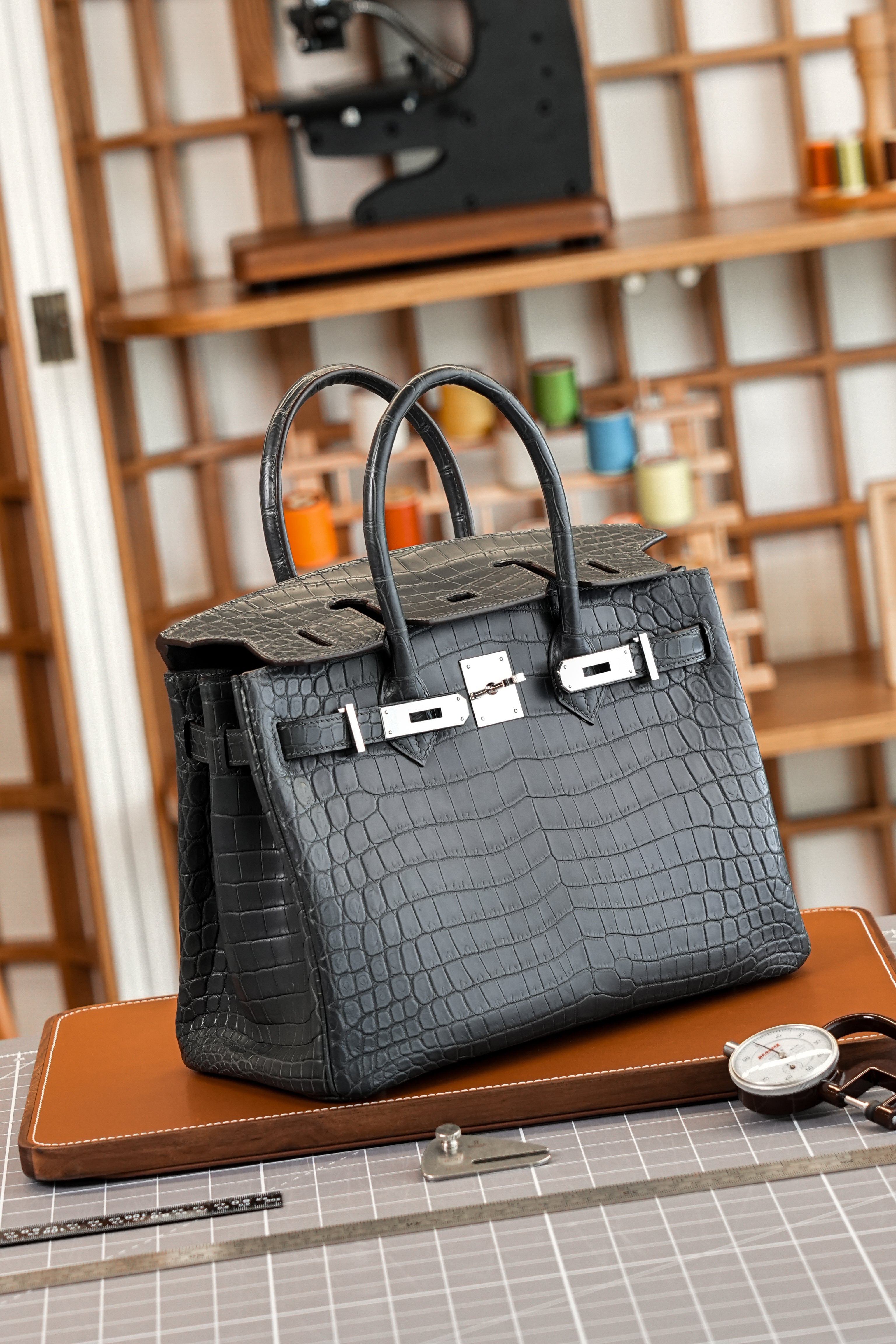 BK-2024 All Handmade Golden / Sliver Hardware Graphite Matte Nile crocodile leather