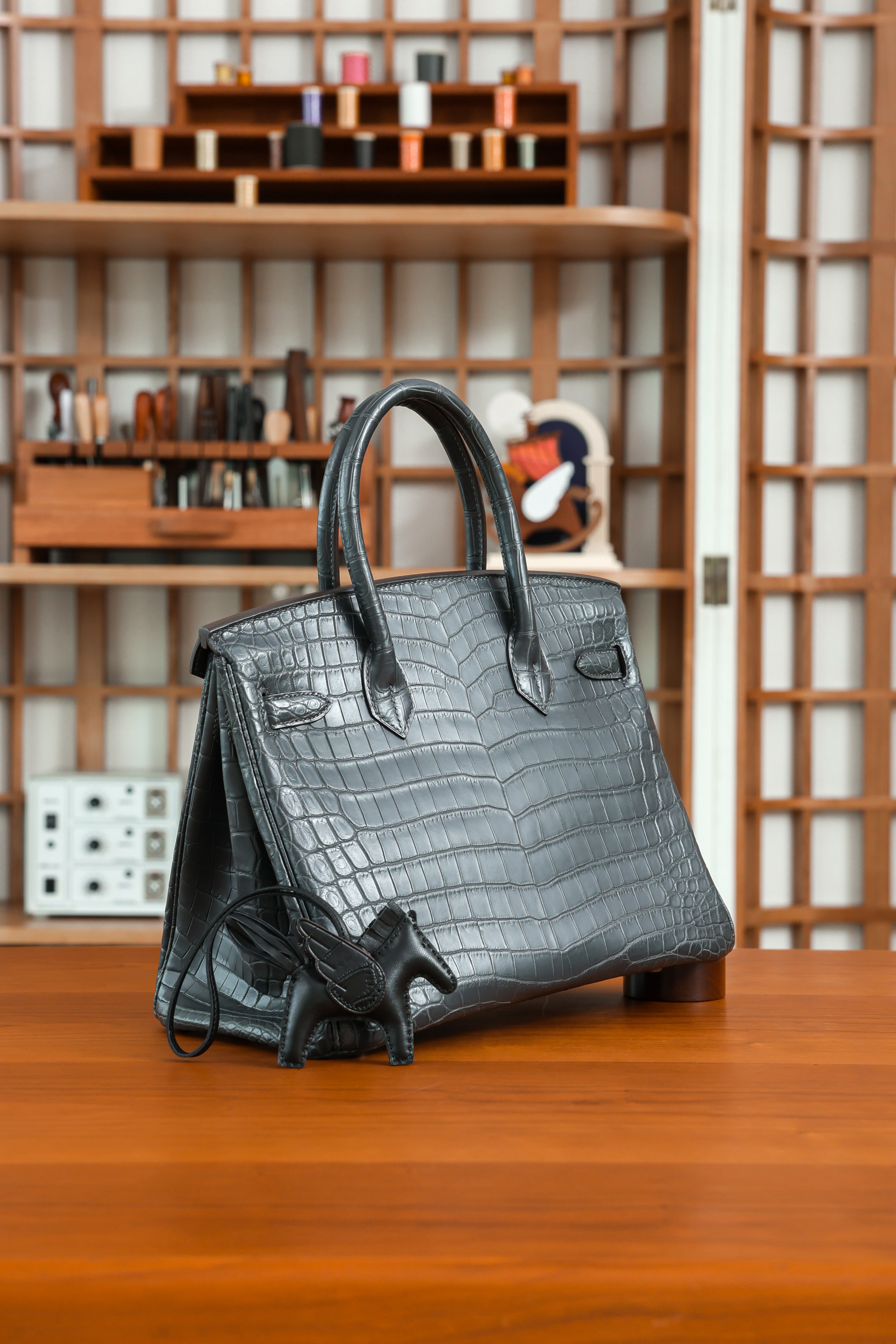 BK-2024 All Handmade Golden / Sliver Hardware Graphite Matte Nile crocodile leather