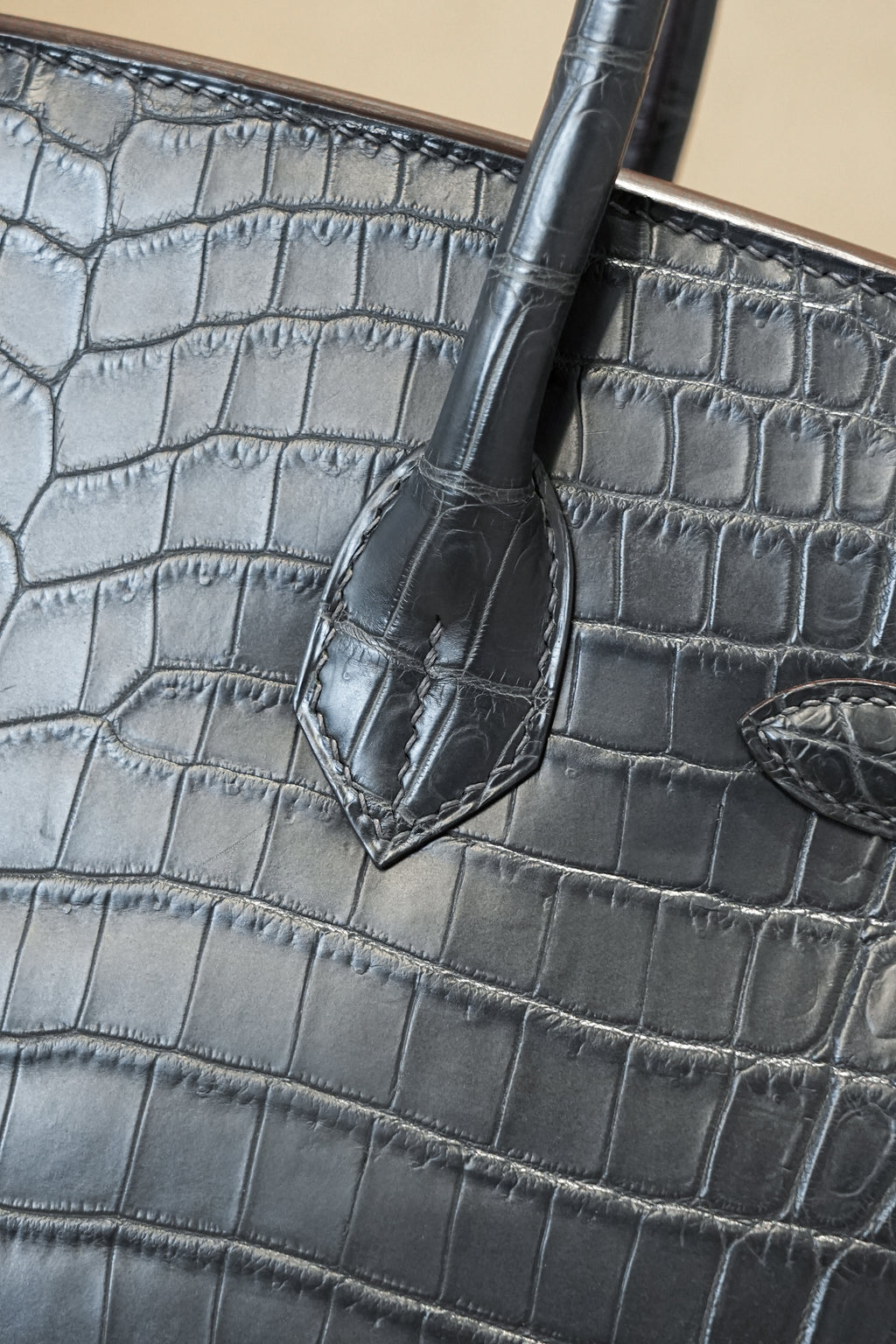 BK-2024 All Handmade Golden / Sliver Hardware Graphite Matte Nile crocodile leather