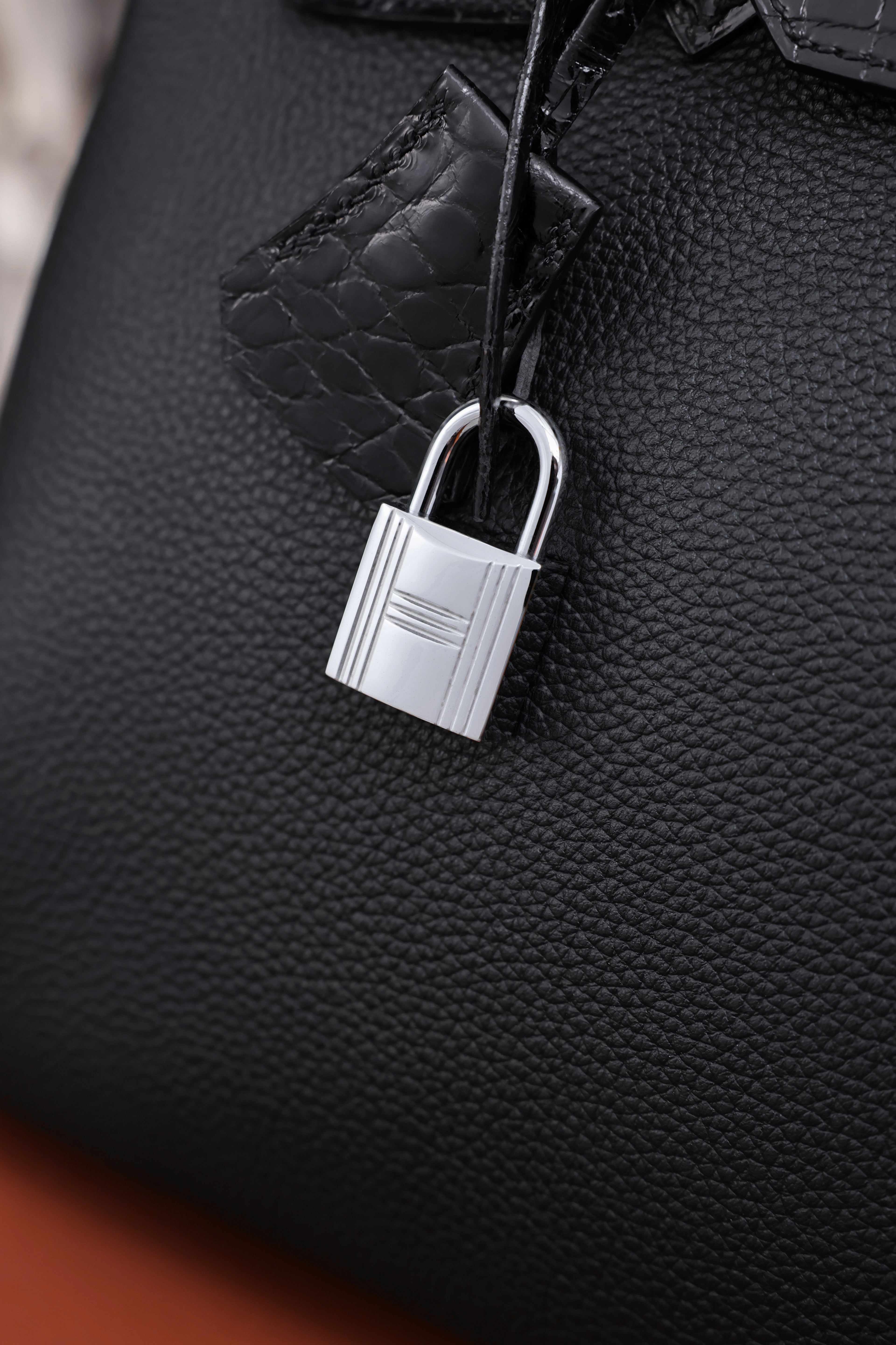 Birkin- All Handmade Golden / Sliver Noir Crocodile/togo leather