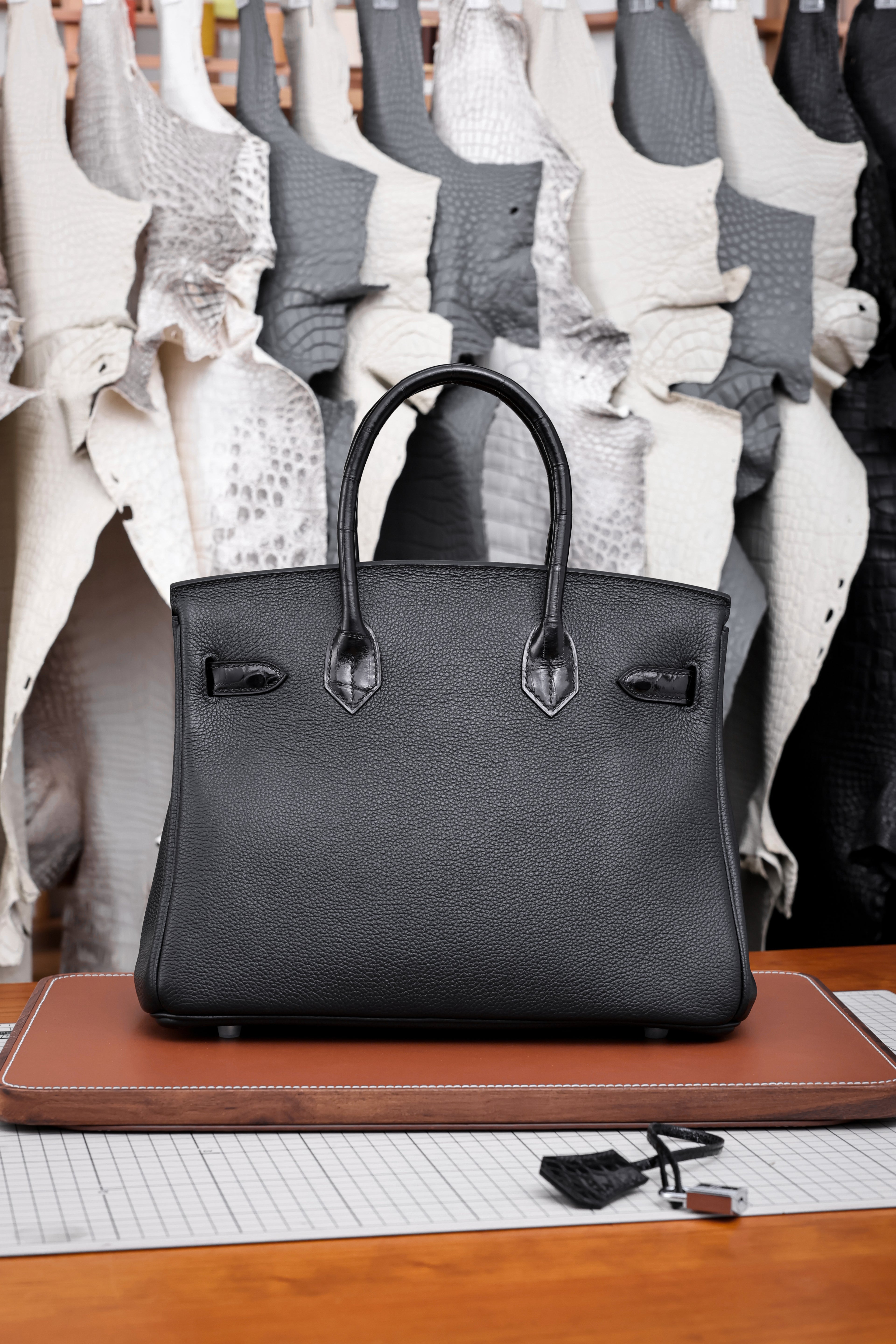 Birkin- All Handmade Golden / Sliver Noir Crocodile/togo leather