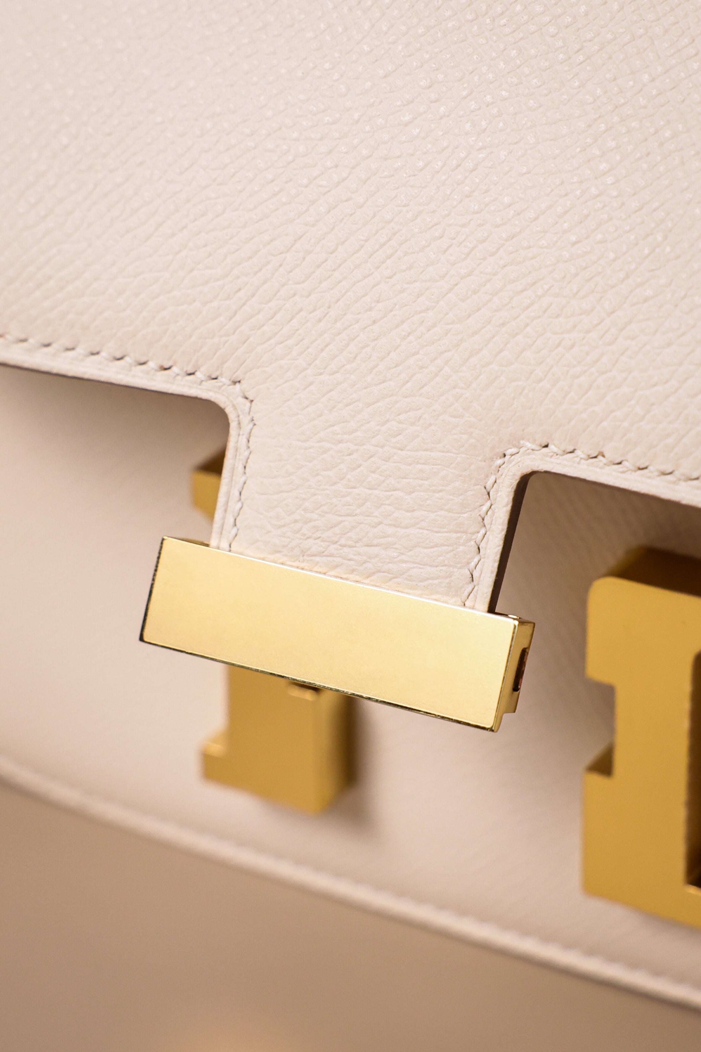 Constance- All Handmade Golden / Sliver Craie  The ep leather