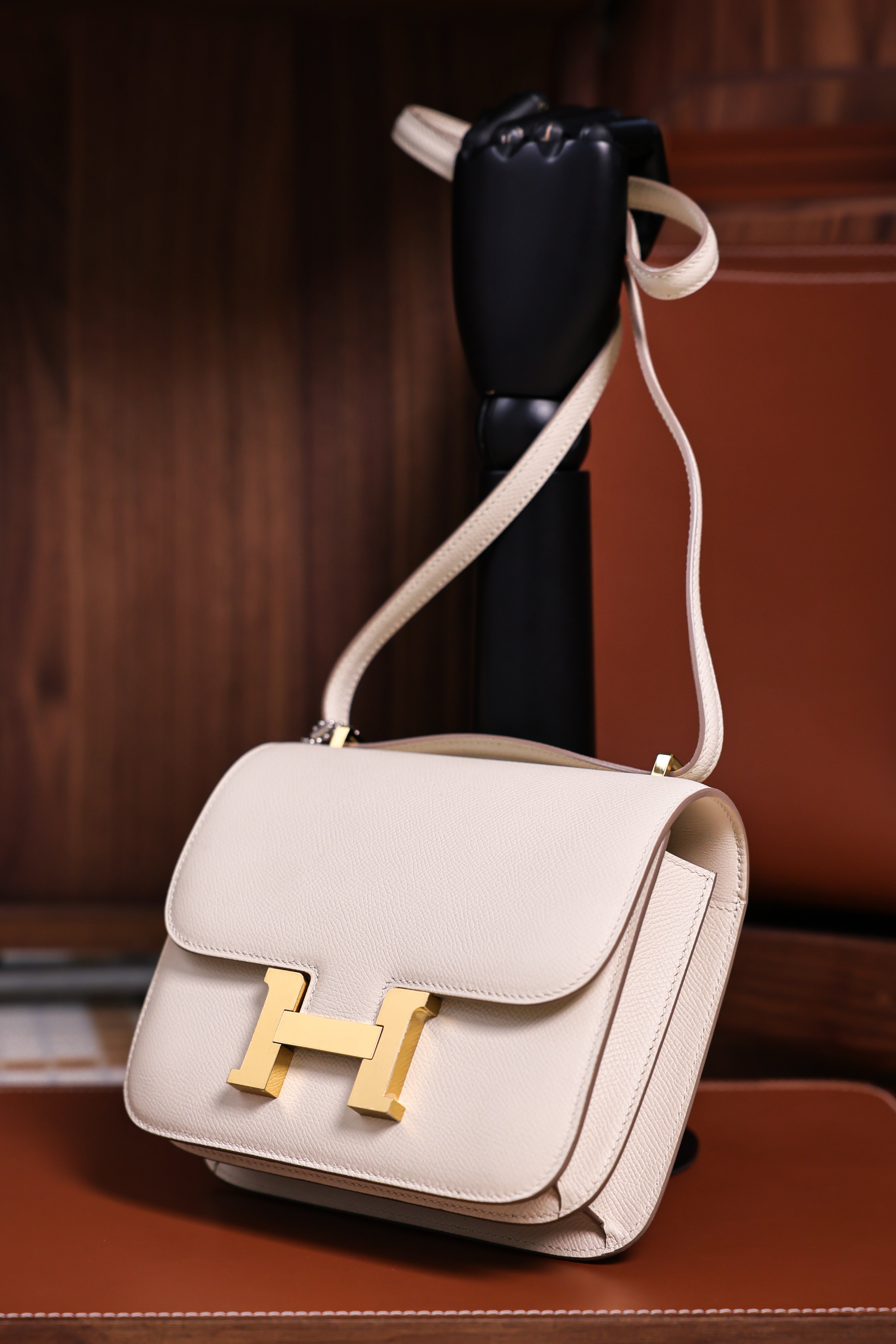 Constance- All Handmade Golden / Sliver Craie  The ep leather