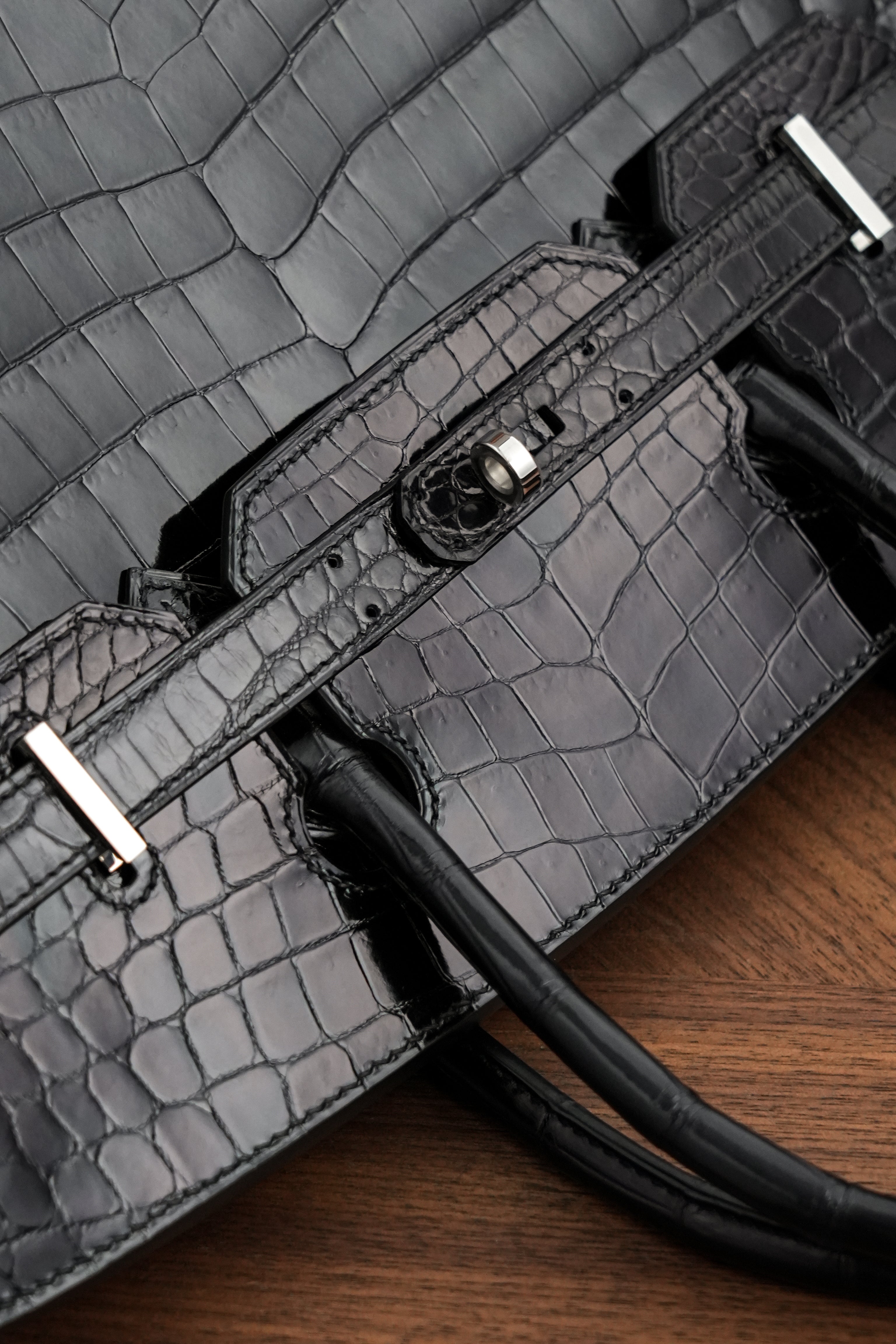 BK-2024 All Handmade Golden / Sliver Hardware Nior Bright surface Nile crocodile leather