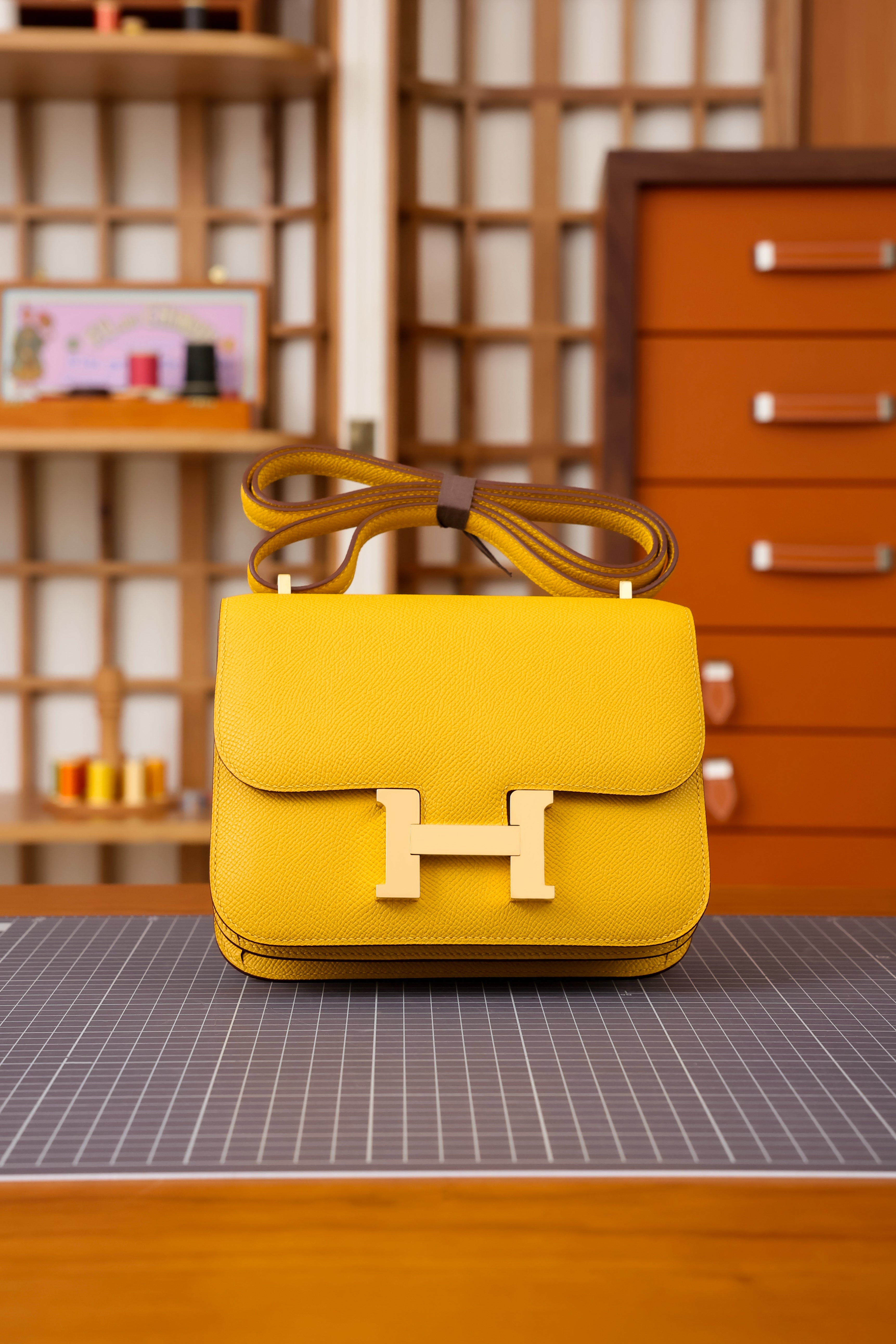 Constance- All Handmade Golden / Sliver Hardware Miel Ep eather