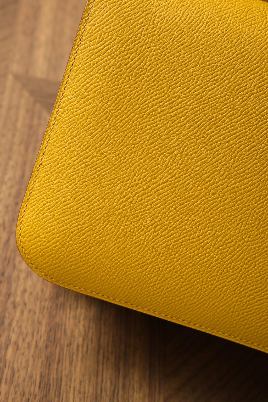 Constance- All Handmade Golden / Sliver Hardware Miel Ep eather