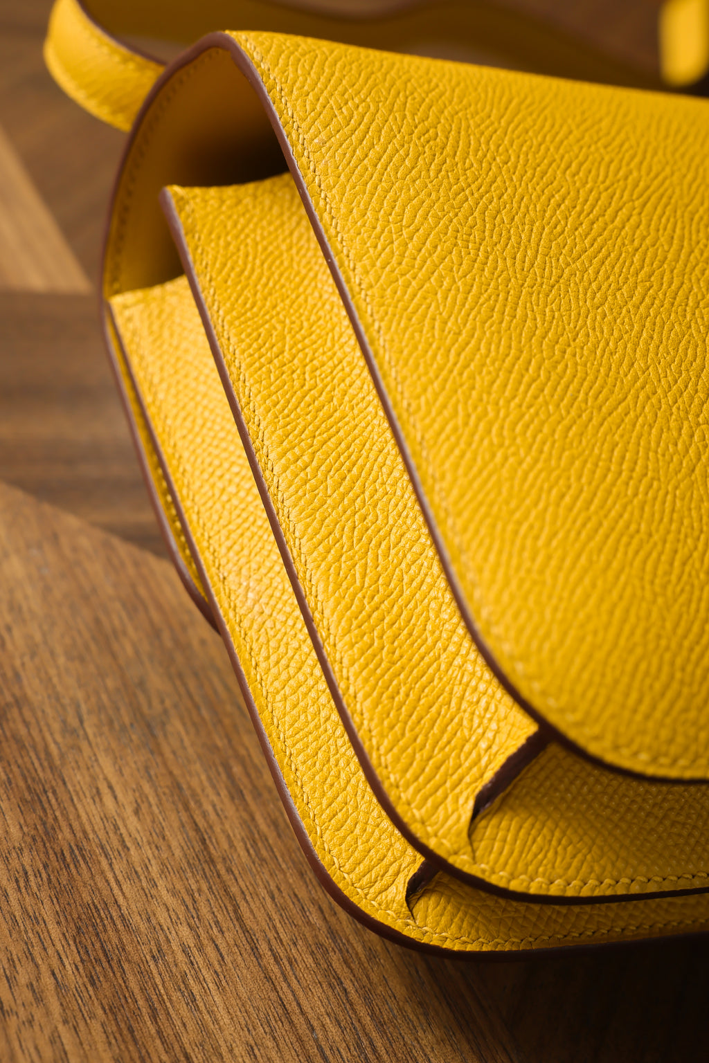 Constance- All Handmade Golden / Sliver Hardware Miel Ep eather