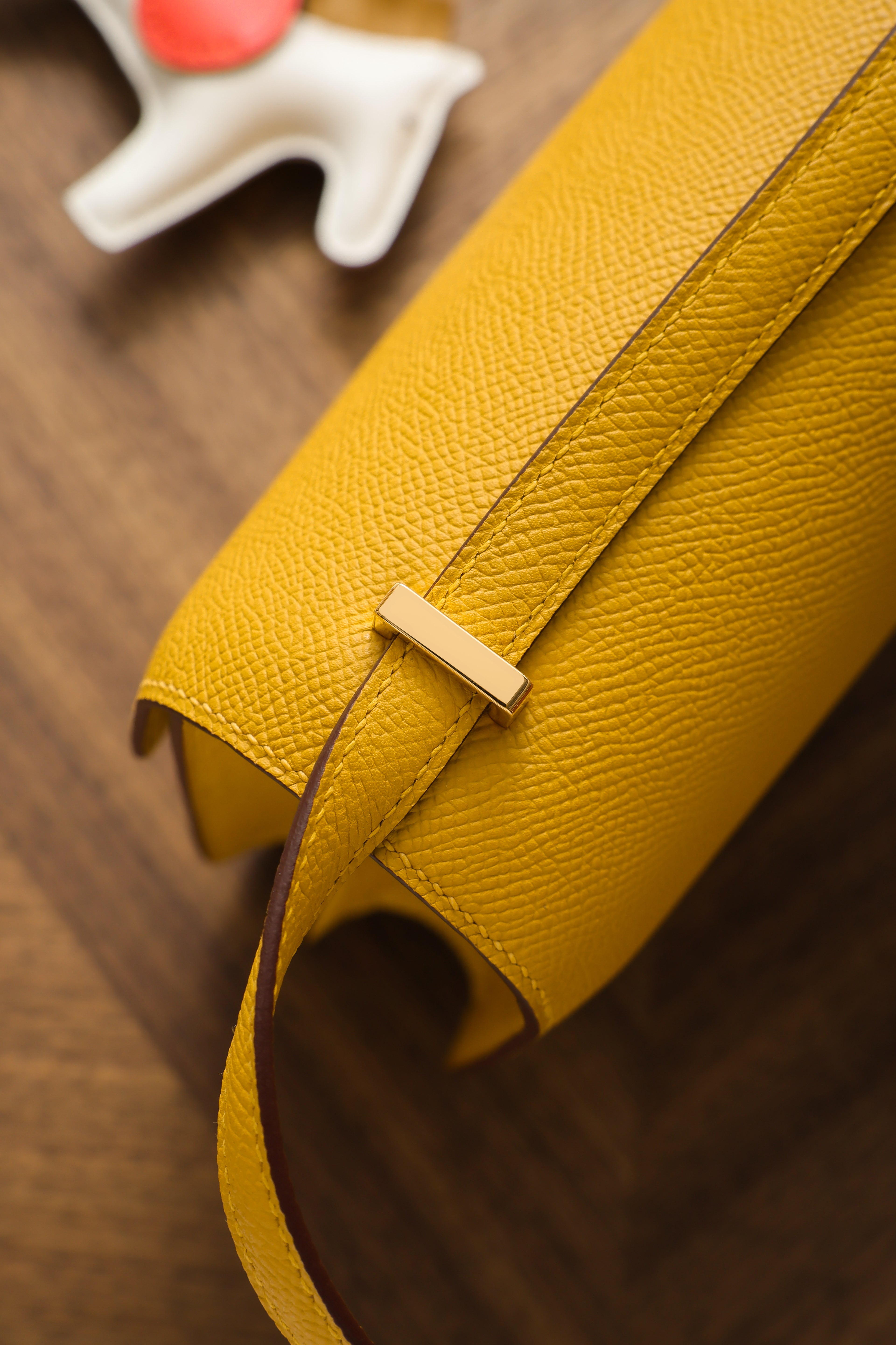 Constance- All Handmade Golden / Sliver Hardware Miel Ep eather