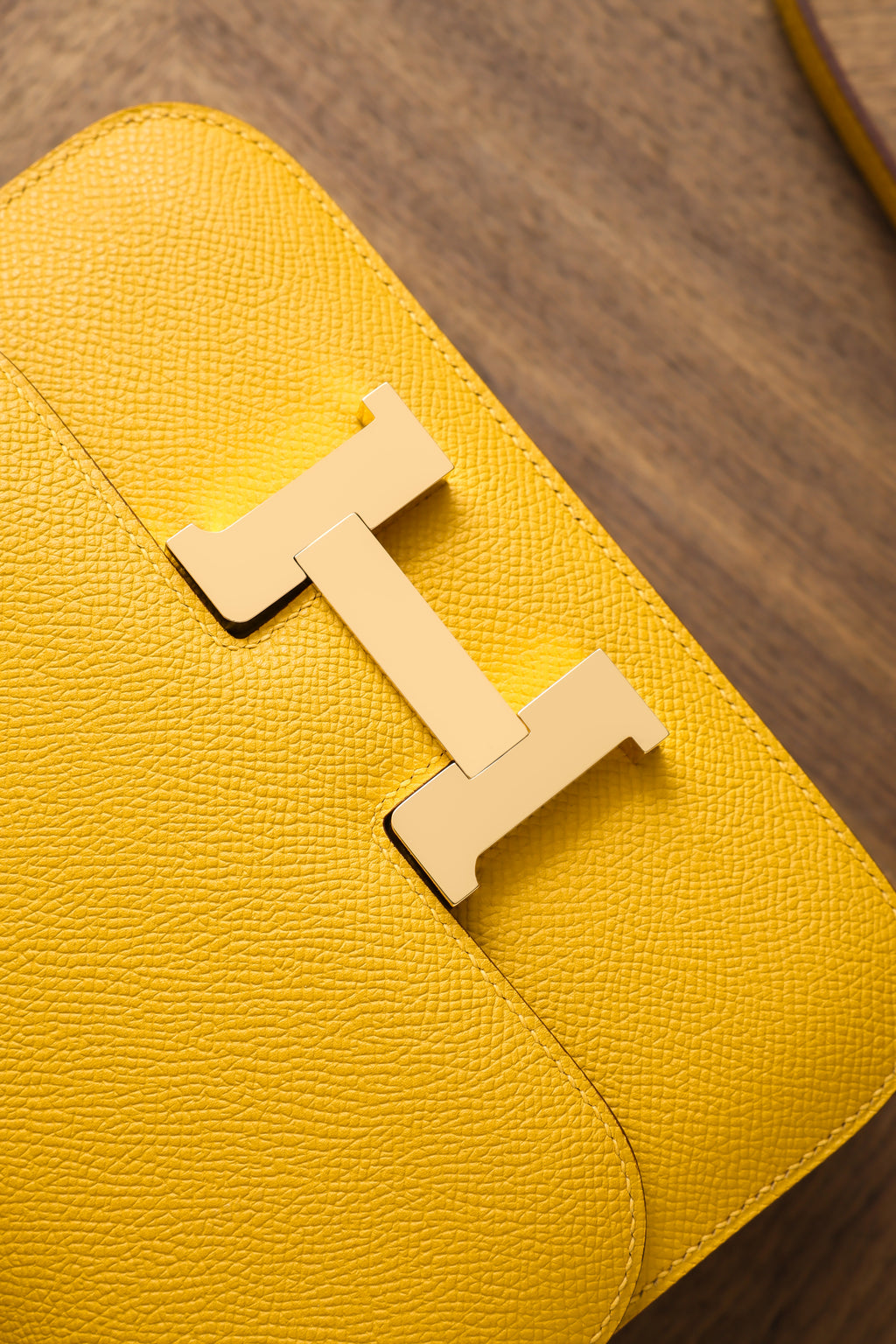 Constance- All Handmade Golden / Sliver Hardware Miel Ep eather