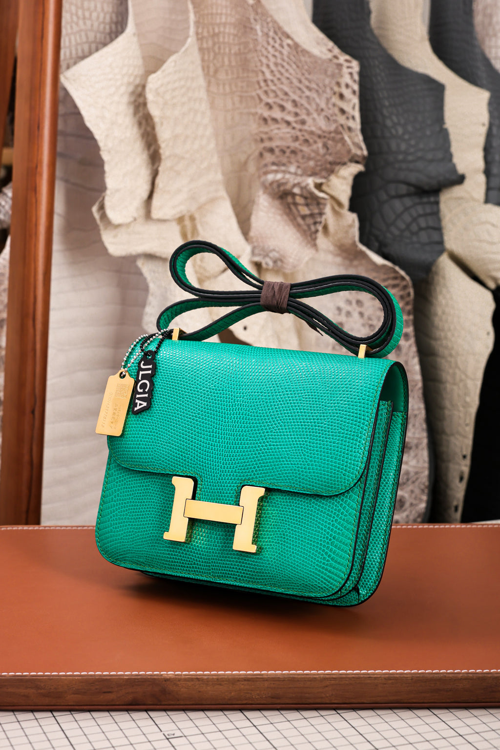 Constance- All Handmade Golden / Sliver Menthe lizard leather