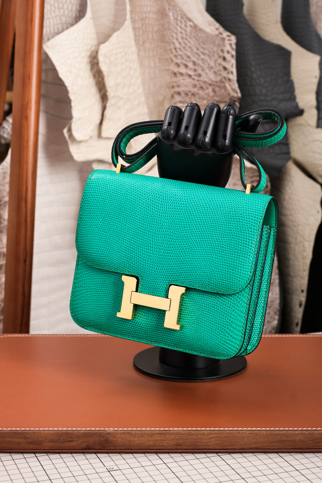 Constance- All Handmade Golden / Sliver Menthe lizard leather